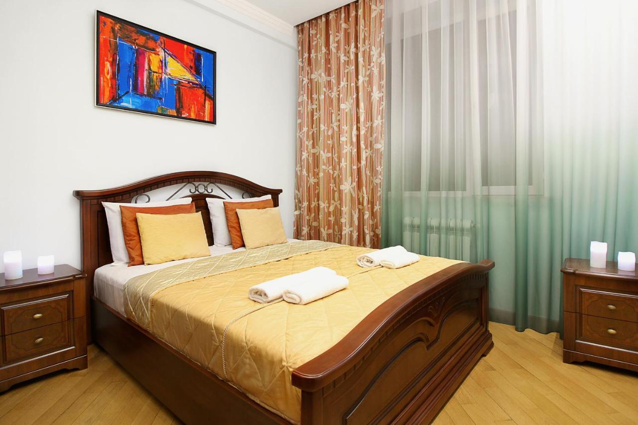 3 Bedroom Apartment Near Republic Square Ереван Экстерьер фото